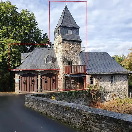 Kutscherhaus Auf Der Sauerburg *