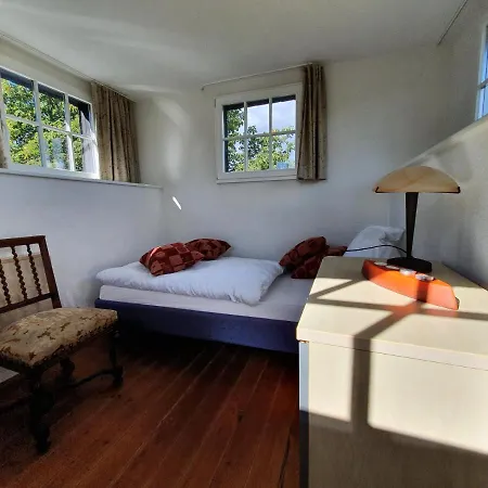 Kutscherhaus Auf Der Sauerburg * Sauerthal